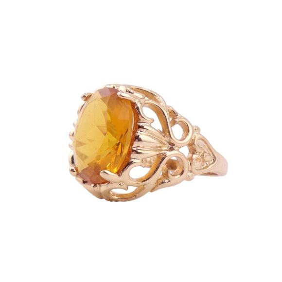 Faceted Oval Topaz 4 Prong Filigree Gold Plated Ring - Size 8 Pre-Owned - Picture 3 of 5